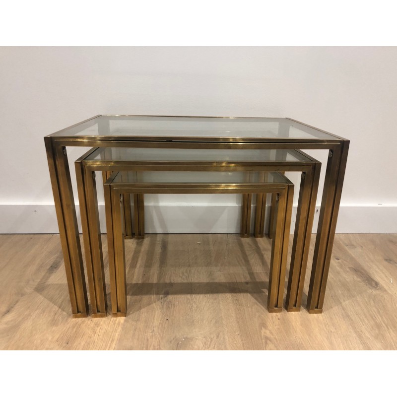 3 tables gigognes en laiton et verre | Maison Barrois