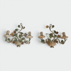 Appliques au Panier Fleuri en Tôle Peinte | Maison Barrois