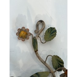 Appliques au Panier Fleuri en Tôle Peinte | Maison Barrois