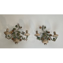 Appliques au Panier Fleuri en Tôle Peinte | Maison Barrois