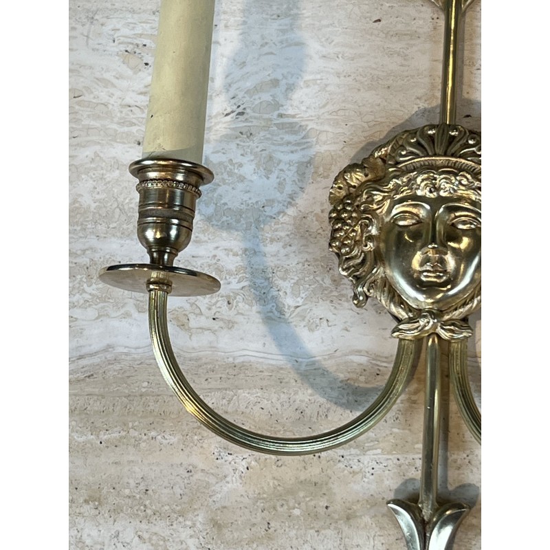 Appliques à Deux Bras de Lumière en Bronze | Maison Barrois
