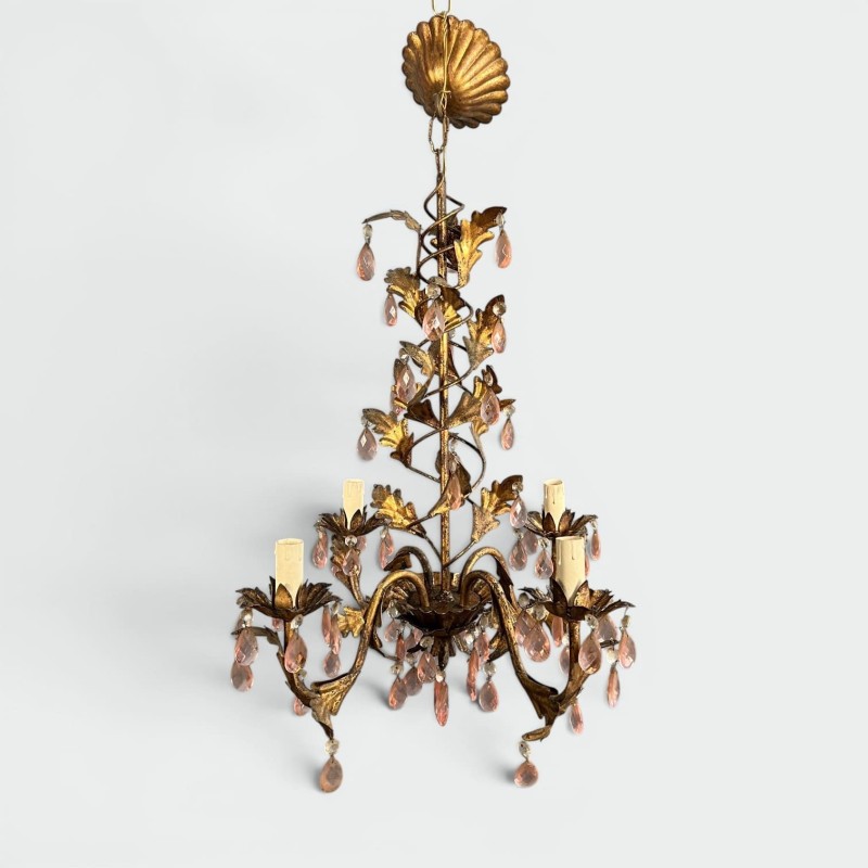 Lustre en Métal Doré à Décor de Feuillage et Pampilles en | Maison Barrois