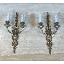 Paire d'Appliques de Style Néoclassique à Deux Bras de Lum | Maison Barrois