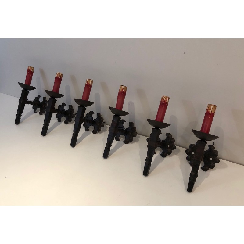 Suite de Six Appliques en Fer Forgé en Forme de Torche à F | Maison Barrois
