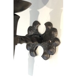 Suite de Six Appliques en Fer Forgé en Forme de Torche à F | Maison Barrois