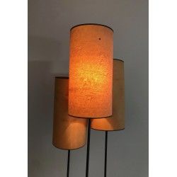 Lampadaire Tripode en Fer Forgé à Trois Lumières Étagées, | Maison Barrois