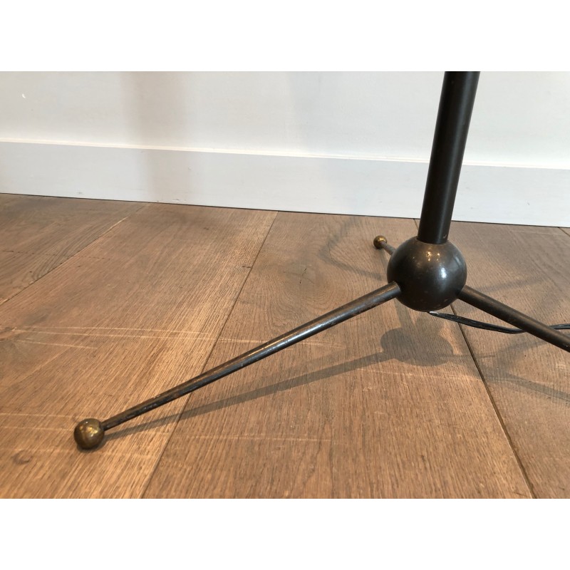 Lampadaire Tripode en Fer Forgé à Trois Lumières Étagées, | Maison Barrois