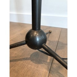 Lampadaire Tripode en Fer Forgé à Trois Lumières Étagées, | Maison Barrois