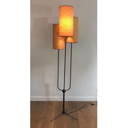 Lampadaire Tripode en Fer Forgé à Trois Lumières Étagées, | Maison Barrois