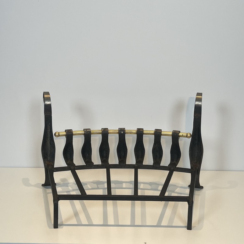 Hammered Wrought Iron Fire Grate with Volutes and Brass Cr | Maison Barrois