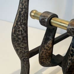 Grille de Foyer en Fer Forgé Martelé à Volutes et Traverse | Maison Barrois