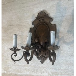 Paire d'Appliques en Fer Forgé à Trois Bras et Platine en | Maison Barrois