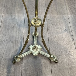 Guéridon Athénienne en Bronze Doré à Têtes de Béliers, Pie | Maison Barrois