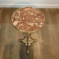 Athénienne Pedestal Table in Gilt Bronze with Ram's Heads, | Maison Barrois