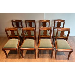 Suite de Huit Chaises en Noyer à Dossier Bandeau et Pieds | Maison Barrois