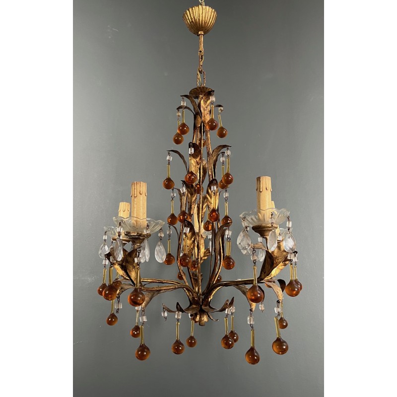 Lustre en Métal Doré à Décor de Feuillage et Gouttes de Ve | Maison Barrois