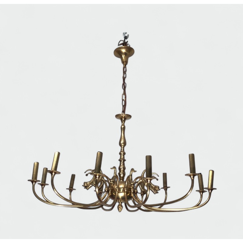 Lustre en Laiton Doré à Douze Bras et Décor de Têtes de Da | Maison Barrois