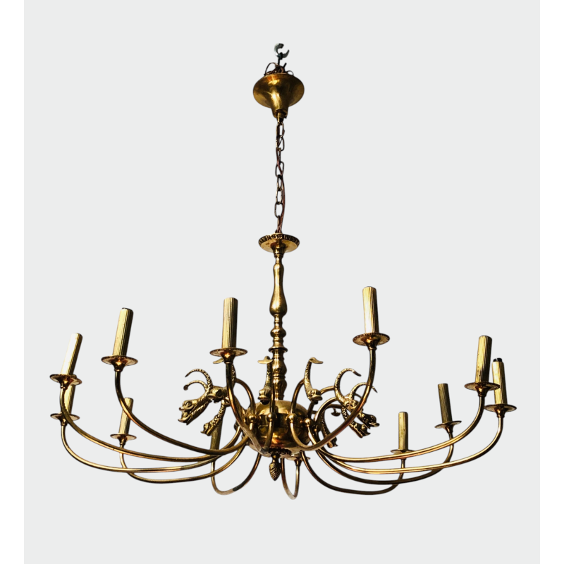 Lustre en Laiton Doré à Douze Bras et Décor de Têtes de Da | Maison Barrois