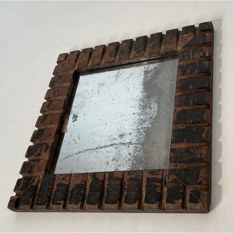 Miroir Carré à Encadrement en Bois Sculpté à Décor de Dent | Maison Barrois