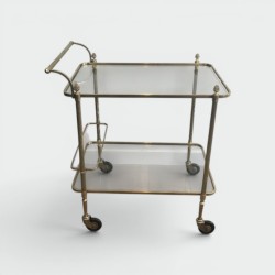 Neoclassical brass drinks trolley by Maison Bagués. Circa 1940