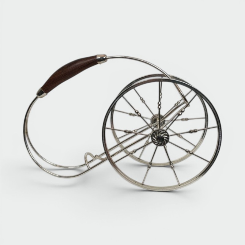 Chariot Porte-Bouteille en Métal Argenté à Deux Roues et Anse en Cuir, France, vers 1970
