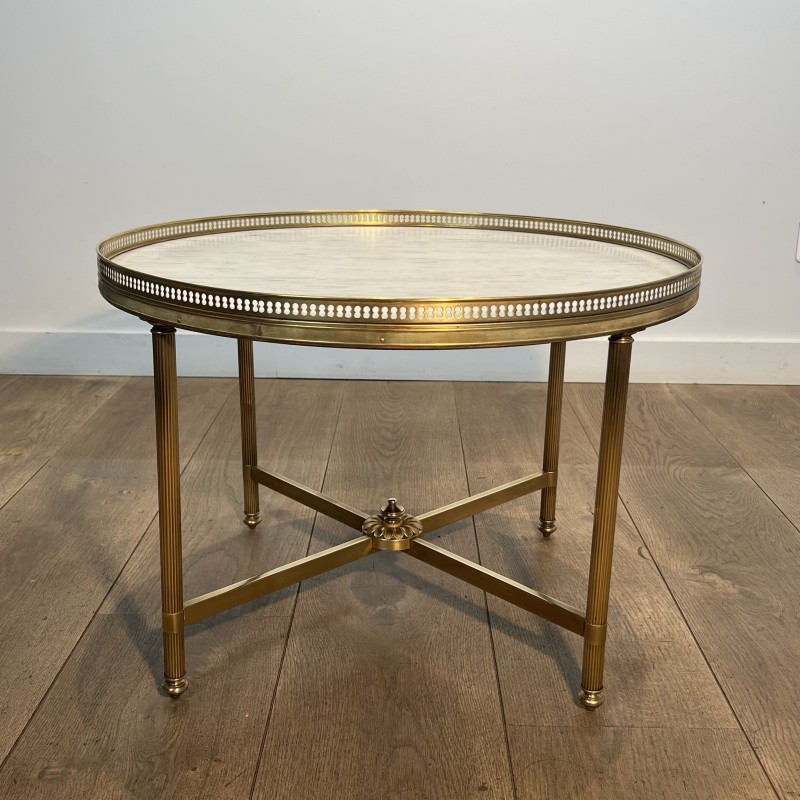 Round Neoclassical Brass Coffee Table with Openwork Galler | Maison Barrois