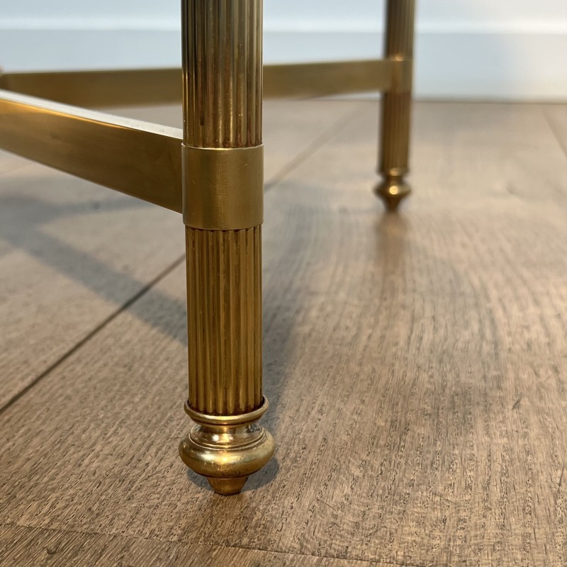 Table Basse Ronde Néoclassique en Laiton à Galerie Ajourée | Maison Barrois