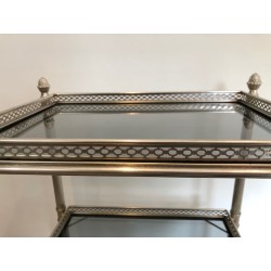 Sellette à Trois Plateaux en Métal Argenté à Galeries Ajou | Maison Barrois