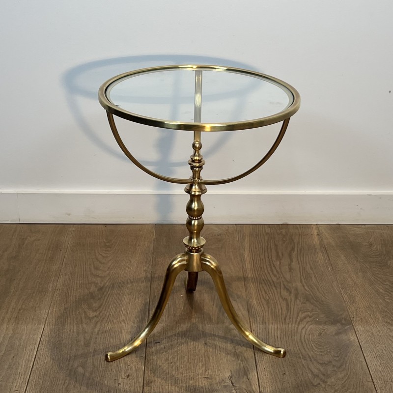 Guéridon Tripode en Laiton à Plateau de Verre et Fût Balus | Maison Barrois