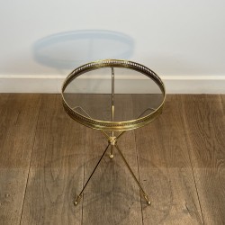 Guéridon Tripode en Laiton à Plateau de Verre, Galerie Ajo | Maison Barrois