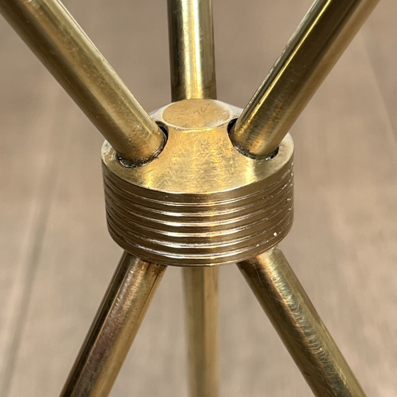 Guéridon Tripode en Laiton à Plateau de Verre, Galerie Ajo | Maison Barrois