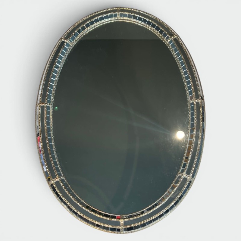 Miroir Mural Ovale Multi-Facettes et Guirlandes de Laiton, | Maison Barrois