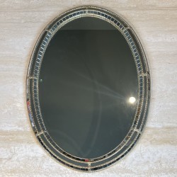 Miroir Mural Ovale Multi-Facettes et Guirlandes de Laiton, | Maison Barrois