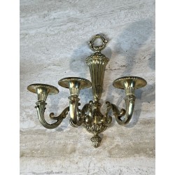 Paire d'Appliques à Trois Bras de Lumière en Bronze Doré à | Maison Barrois