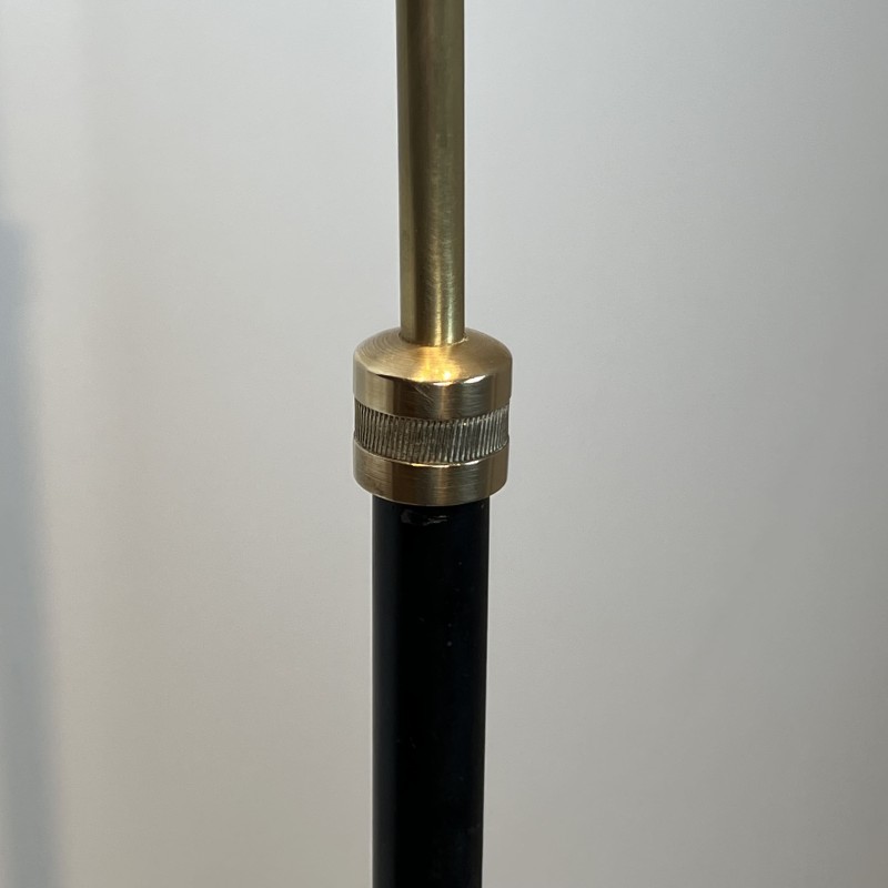 Lampadaire à Crosse en Métal Laqué Noir et Laiton, Pièteme | Maison Barrois