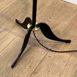 Crook-Arm Floor Lamp in Black Lacquered Metal and Brass, C | Maison Barrois