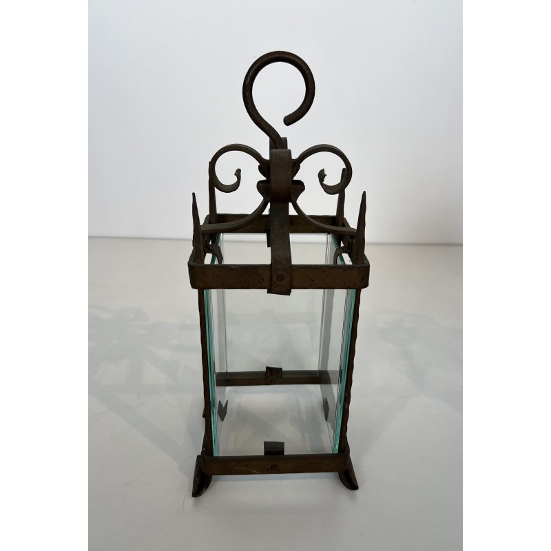 Paire de Lanternes en Fer Forgé à Pans Vitrés et Montants | Maison Barrois