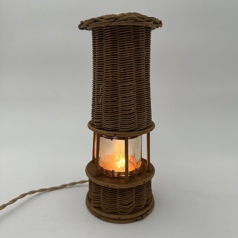 Lampe en Rotin Tressé en Forme de Lampe à Huile, Attribuée | Maison Barrois