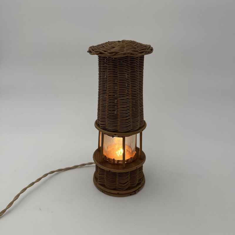 Lampe en Rotin Tressé en Forme de Lampe à Huile, Attribuée | Maison Barrois