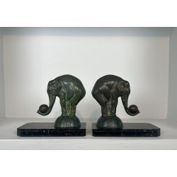 Pair of Art Deco Elephant Bookends in Spelter with Green P | Maison Barrois