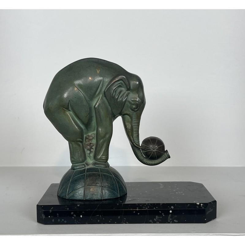 Paire de Serre-Livres Art Déco aux Éléphants en Régule à P | Maison Barrois
