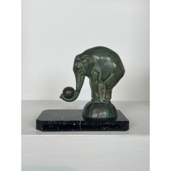 Paire de Serre-Livres Art Déco aux Éléphants en Régule à P | Maison Barrois