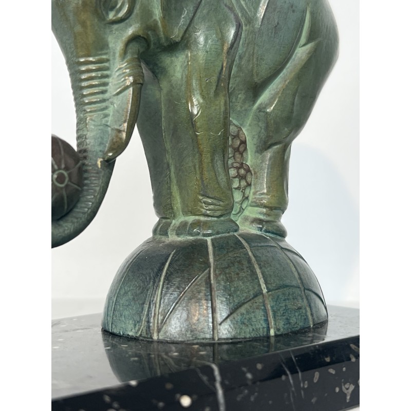 Paire de Serre-Livres Art Déco aux Éléphants en Régule à P | Maison Barrois