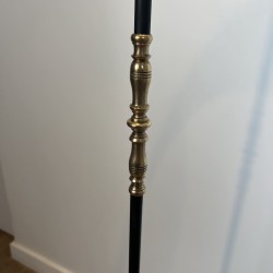 Lampadaire Tripode en Métal Laqué Noir, Fuseau de Laiton a | Maison Barrois