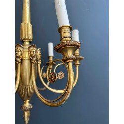 Lustre en Bronze Doré à Mascarons Féminins et Six Lumières | Maison Barrois