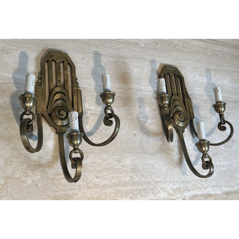 Paire d'Appliques Art Déco en Bronze à Trois Bras, Platine | Maison Barrois