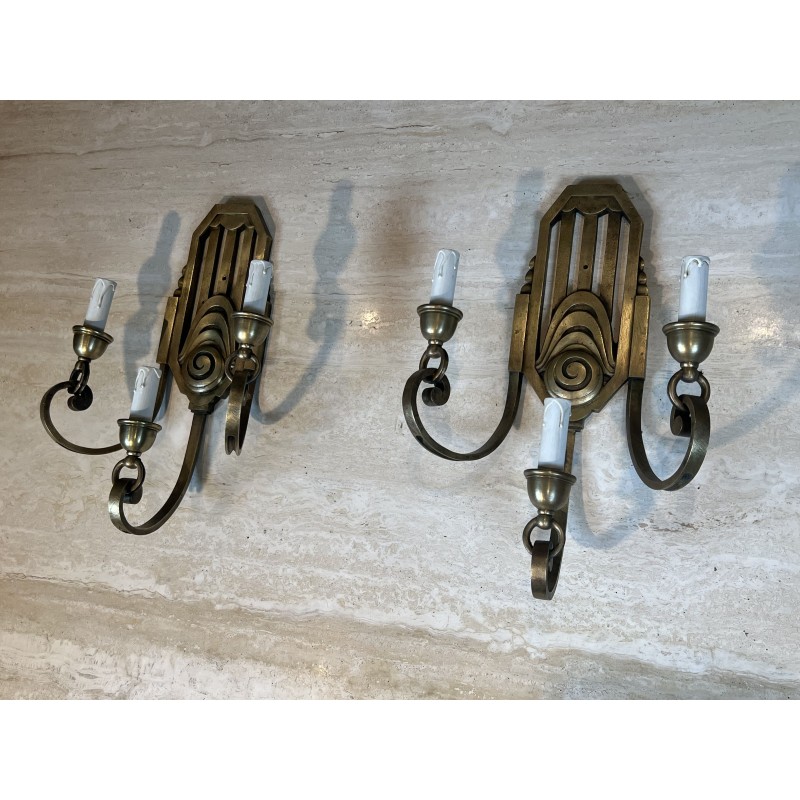 Paire d'Appliques Art Déco en Bronze à Trois Bras, Platine | Maison Barrois