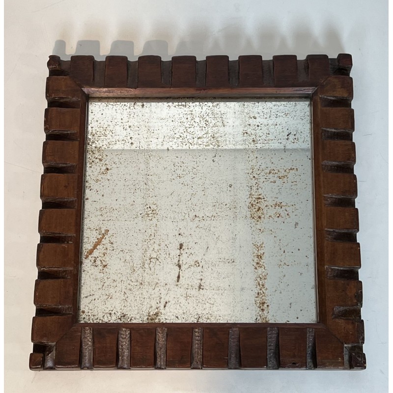 Miroir Carré à Encadrement en Bois Sculpté à Frise de Dent | Maison Barrois
