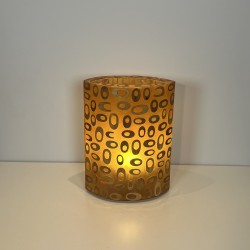 Lampe d'Ambiance Cylindrique en Résine Orange Incrustée de | Maison Barrois