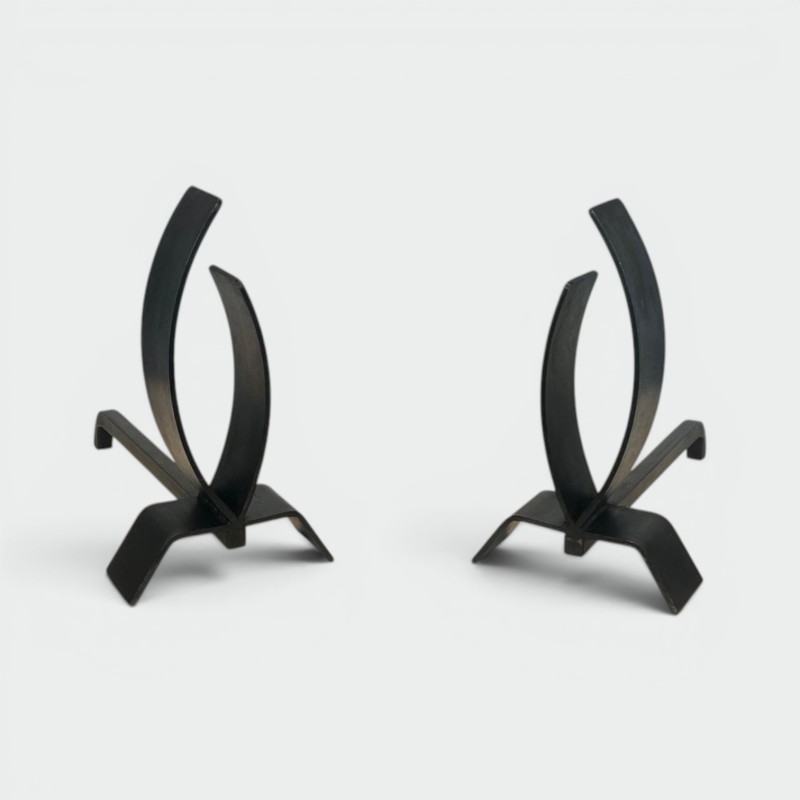 Paire de Chenets Modernistes en Acier à Formes Flamme sur Socle Plat, vers 1970
